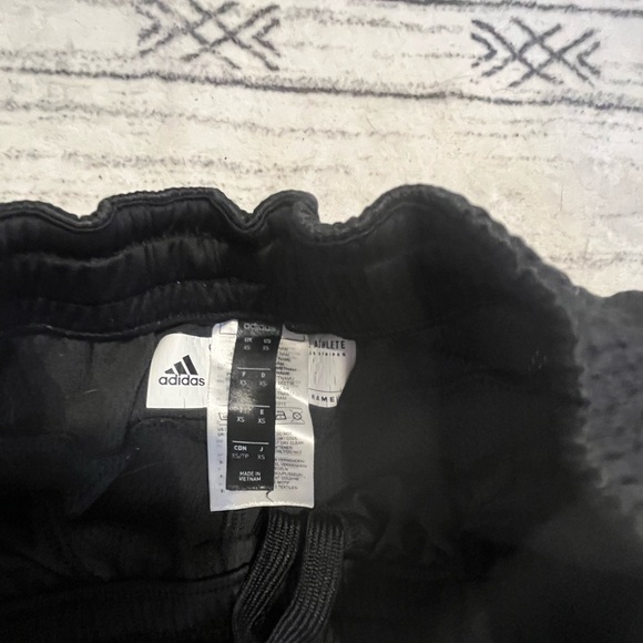 Adidas sweatpants - Picture 2 of 2